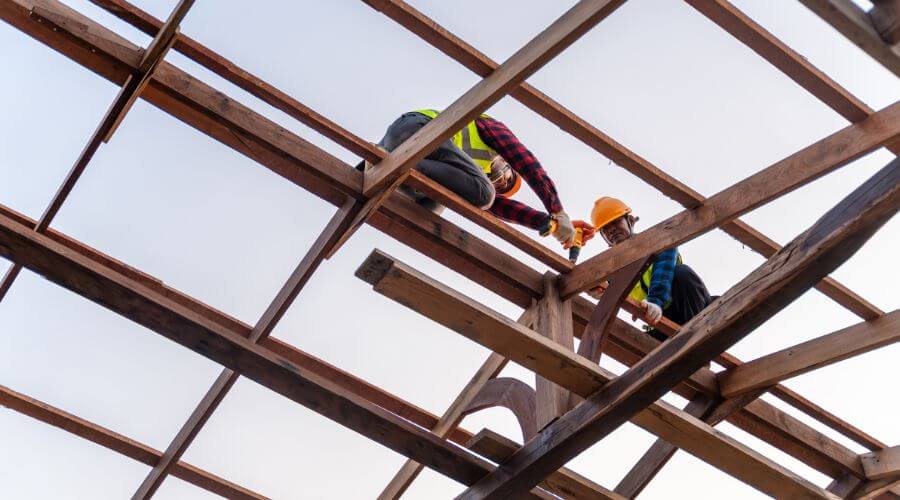 Professional residential roofers in Mount Eden, KY